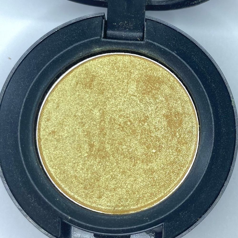 MAC Cosmetics Eyeshadow